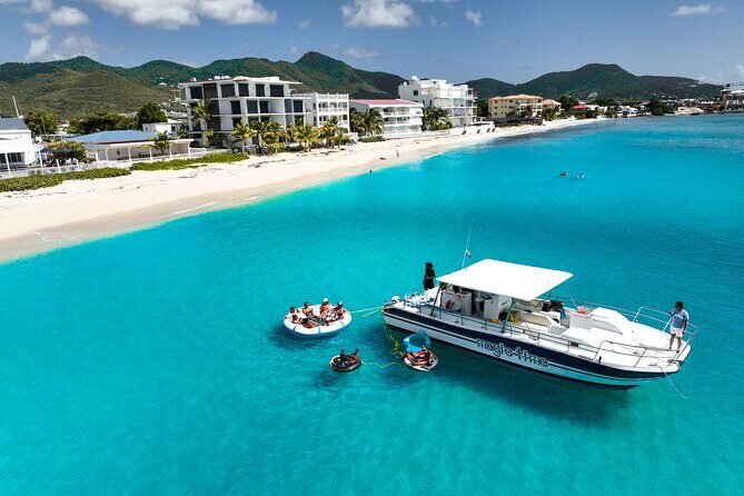 Best 3 Hours Private Charter Adventure (Max 26 Persons) - The included open bar and onboard comfort that actually matter