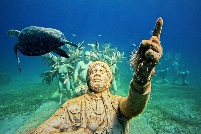 Cristal Half Day Friendly Island Snorkeling Tour - The onboard vibe and guide help that people notice