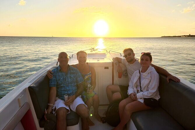 Sint Maarten Private Sunset Cruise - Price and value: what $60 buys you on the water