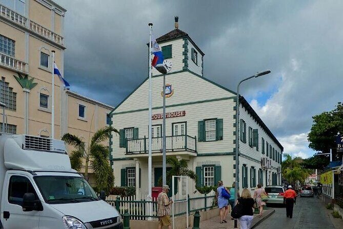 St.Maarten / St.Martin Private Tour - The van experience: comfort, AC, and photo-friendly pacing